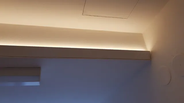Profil Nika LED nástěnný
